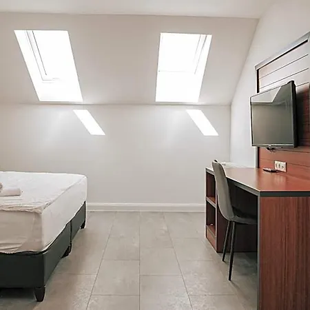 Hostel Domizil
